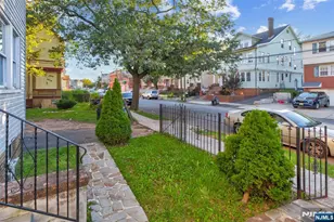 98 Goodwin Ave, Newark, NJ 07112 - Photo 5