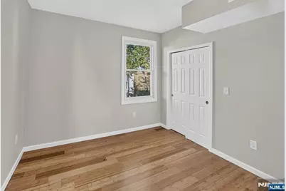 98 Goodwin Avenue, Newark, NJ 07112 - Photo 33