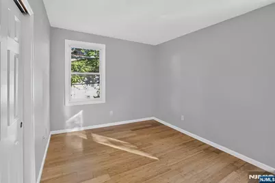 98 Goodwin Avenue, Newark, NJ 07112 - Photo 31