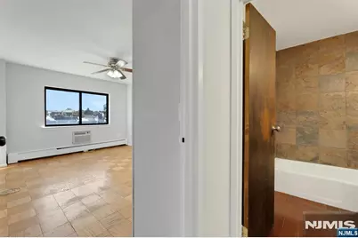 44 S Main Street 5B #5B, Lodi, NJ 07644 - Photo 21