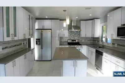 5 8th Street, Englewood Cliffs, NJ 07632 - Photo 5