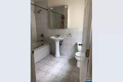 147 Westminster Place 2 #2, Lodi, NJ 07644 - Photo 5