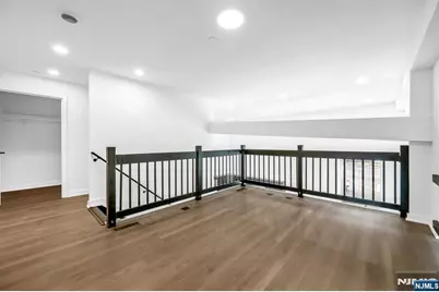 315 Railroad Avenue 101 #101, East Rutherford, NJ 07073 - Photo 13