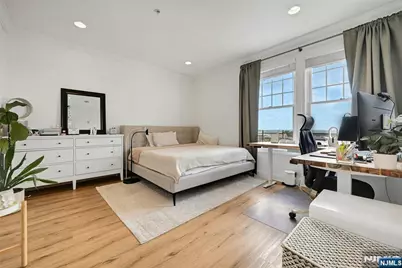 7716 Kennedy Boulevard 3E #3E, North Bergen, NJ 07047 - Photo 11