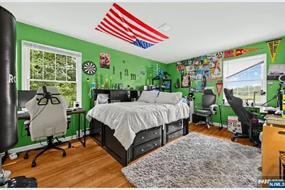 557 Westwood Avenue, River Vale Township, NJ 07675 - Photo 17