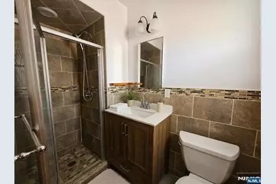 458 Lawn Avenue 2nd Floor #2nd Floor, Palisades Park, NJ 07650 - Photo 7