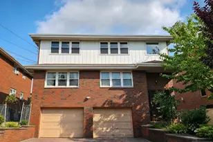 458 Lawn Ave 2nd Floor, Palisades Park, NJ 07650 - Photo 1