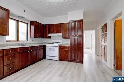58 Westervelt Avenue 1 #1, Hawthorne, NJ 07506 - Photo 1