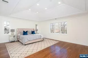 223 Hillcrest Dr, Paramus, NJ 07652 - Photo 9