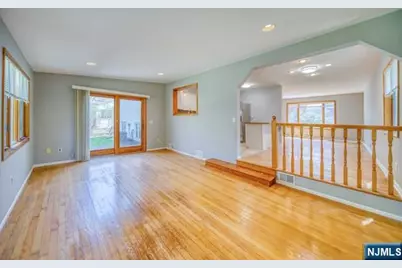 23 Smith Court, Closter, NJ 07624 - Photo 11