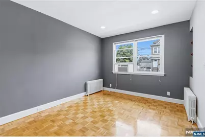 33 Franklin Avenue, Clifton, NJ 07011 - Photo 7