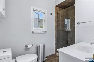 33 Franklin Ave, Clifton, NJ 07011 - Photo 19