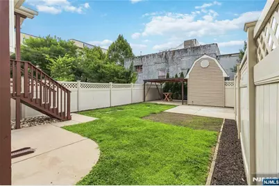 33 Franklin Avenue, Clifton, NJ 07011 - Photo 25