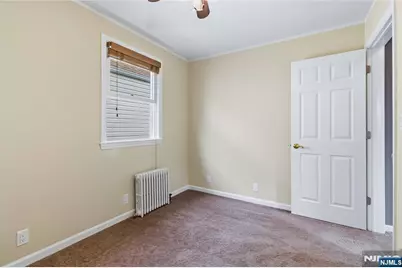 33 Franklin Avenue, Clifton, NJ 07011 - Photo 17