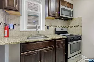 74 Westminster Pl 1, Garfield, NJ 07026 - Photo 17