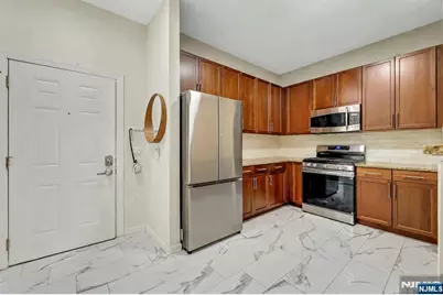 1109 Riverview Avenue 109 #109, Englewood, NJ 07631 - Photo 5