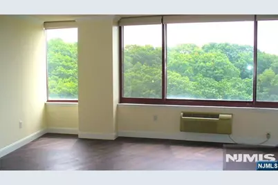 100 Old Palisade Road 1505 #1505, Fort Lee, NJ 07024 - Photo 3