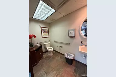 323 Union Avenue, Rutherford, NJ 07070 - Photo 11