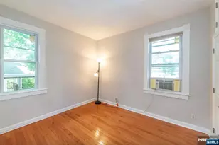 157 Walnut Street 2, Montclair, NJ 07042 - Photo 9