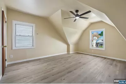 31 Claremont Avenue, Jersey City, NJ 07305 - Photo 37