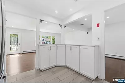 251 Midland Avenue W #W, Paramus, NJ 07652 - Photo 13