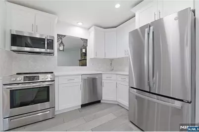 251 Midland Avenue W #W, Paramus, NJ 07652 - Photo 15