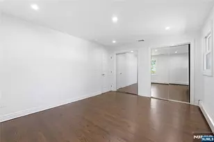 251 W Midland Ave, Paramus, NJ 07652 - Photo 21