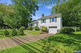 251 W Midland Ave, Paramus, NJ 07652 - Photo 7