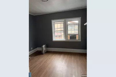 212 Crescent Lane 3 #3, Cliffside Park, NJ 07010 - Photo 23