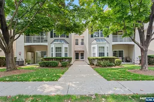 314 Cambridge Dr 70, Butler, NJ 07405 - Photo 1