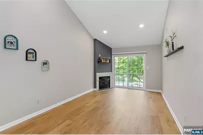 314 Cambridge Drive 70 #70, Butler, NJ 07405 - Photo 5