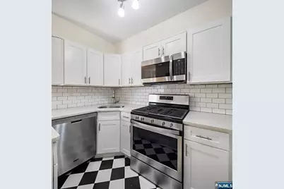1021 Grand Street 1A #1A, Hoboken, NJ 07030 - Photo 5