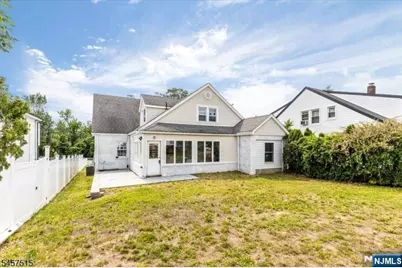 235 River Drive, Elmwood Park, NJ 07407 - Photo 29
