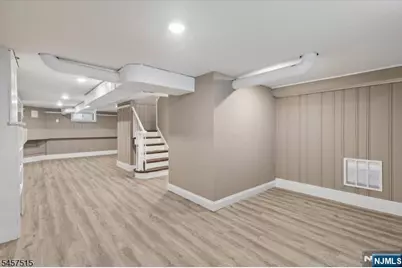 235 River Drive, Elmwood Park, NJ 07407 - Photo 27