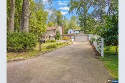 51 Julia Street, Closter, NJ 07624 - Photo 3