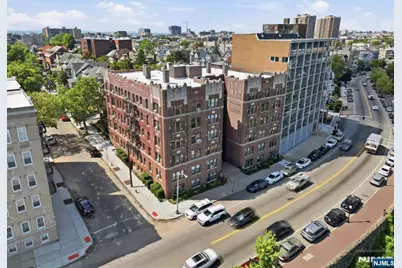 883 E Boulevard 1F #1F, Weehawken, NJ 07086 - Photo 23
