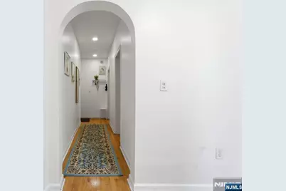 883 E Boulevard 1F #1F, Weehawken, NJ 07086 - Photo 11