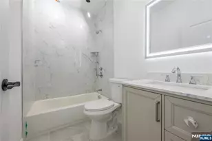 412 Gregory Rd, Paramus, NJ 07652 - Photo 25