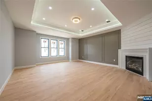 412 Gregory Rd, Paramus, NJ 07652 - Photo 33