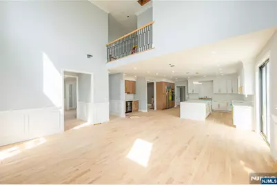 412 Gregory Road, Paramus, NJ 07652 - Photo 15