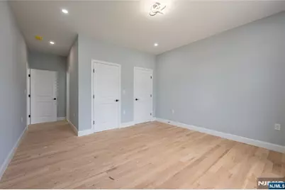 412 Gregory Road, Paramus, NJ 07652 - Photo 21