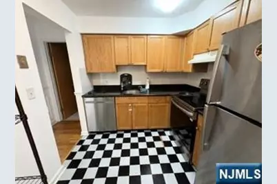 460 Liberty Street 204 #204, Little Ferry, NJ 07643 - Photo 5