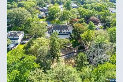 125 Hudson Avenue, Tenafly, NJ 07670 - Photo 45