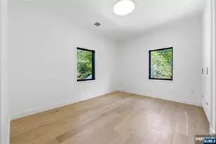125 Hudson Ave, Tenafly, NJ 07670 - Photo 27