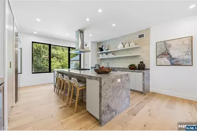 125 Hudson Avenue, Tenafly, NJ 07670 - Photo 11