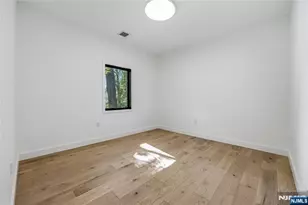 125 Hudson Ave, Tenafly, NJ 07670 - Photo 33