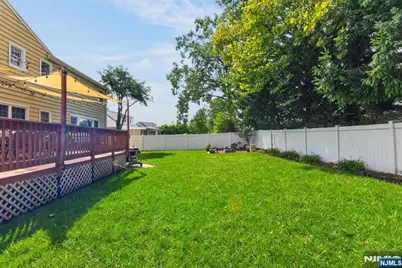 369 Forest Avenue, Paramus, NJ 07652 - Photo 9