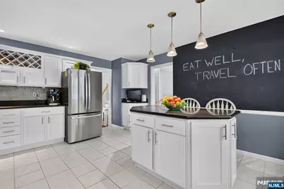 369 Forest Avenue, Paramus, NJ 07652 - Photo 23