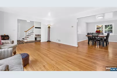 369 Forest Avenue, Paramus, NJ 07652 - Photo 17