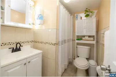 222 Bowers Street, Jersey City, NJ 07307 - Photo 9